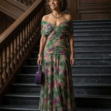 Casimira™ | Vestido midi de ombros descobertos com decote drapeado