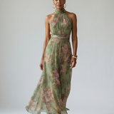 Olímpia™ | Vestido midi floral com decote halter e detalhe franzido