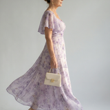 Valdivia™ | Vestido comprido floral com mangas borboleta e decote quadrado