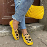 Sonia Sapatilhas com Estampado Animal e Fivela Decorativa