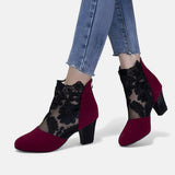 Petra™ | Botim de Salto Bloco com Renda Floral