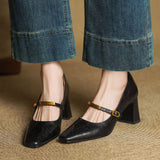 Sapatos de salto Marilene em couro