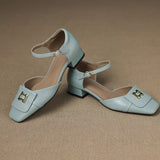 Ercília Mary Janes de couro com fivela