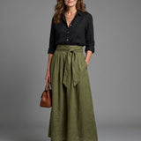 Vera™ | Conjunto de Blusa Preta e Saia Midi Verde-Oliva