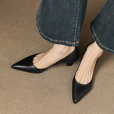 Sapatos de salto baixo em pele Celeste