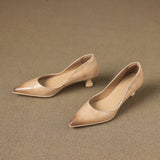Sapatos de salto baixo em pele Celeste