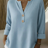 CELIA | T-shirt de gola Henley com textura e botões